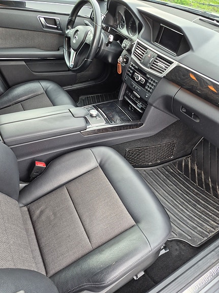 Mercedes-Benz E200 d 8 of 12