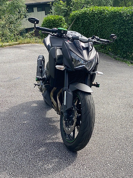 Kawasaki Z 800 7 of 8