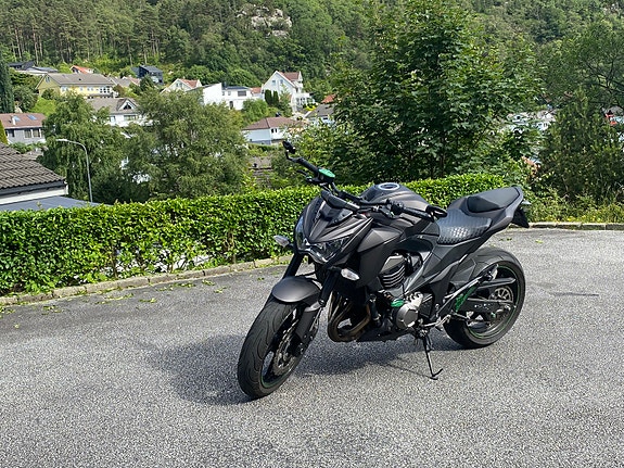 Kawasaki Z 800 3 of 8
