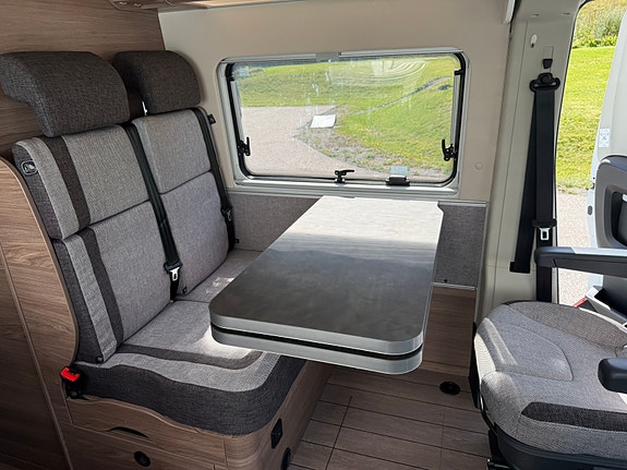 Knaus BoxLife 630 ME - Perfekt familiebobil - Dobbel køyeseng - 2x Isofix - Automat - Lav km 7 of 30