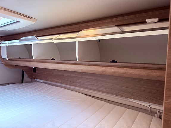 Knaus BoxLife 630 ME - Perfekt familiebobil - Dobbel køyeseng - 2x Isofix - Automat - Lav km 28 of 30