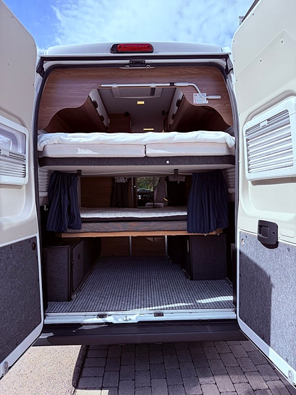 Knaus BoxLife 630 ME - Perfekt familiebobil - Dobbel køyeseng - 2x Isofix - Automat - Lav km 3 of 30