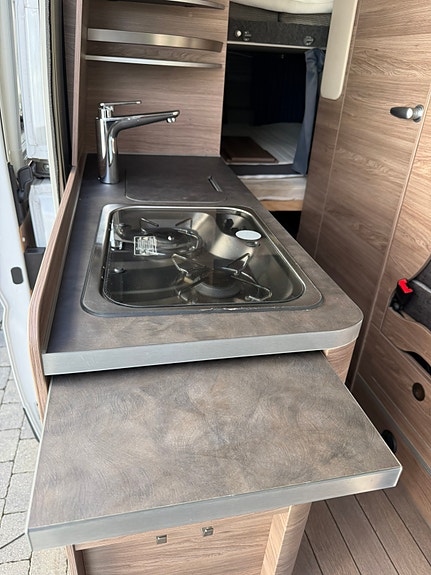 Knaus BoxLife 630 ME - Perfekt familiebobil - Dobbel køyeseng - 2x Isofix - Automat - Lav km 8 of 30