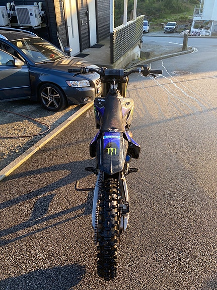 Yamaha YZ 125 3 of 30