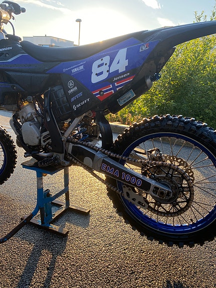 Yamaha YZ 125 6 of 30
