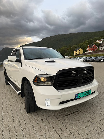 Dodge RAM 14 of 30