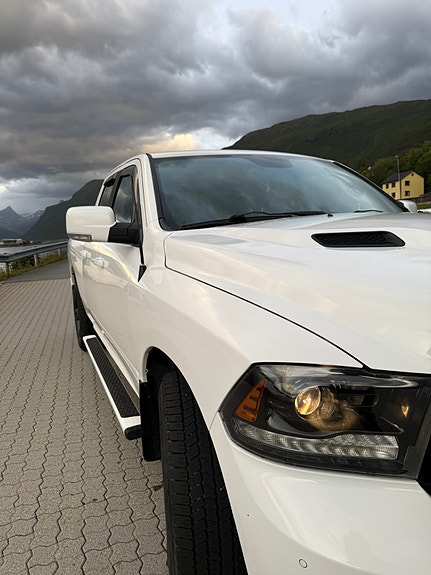 Dodge RAM 15 of 30