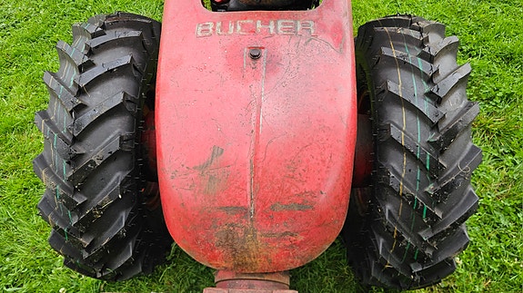 Bucher K55 10 of 26