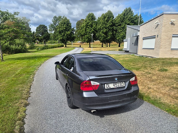 BMW 316i 5 of 11