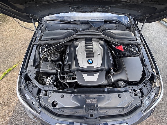 BMW 540i 14 of 20