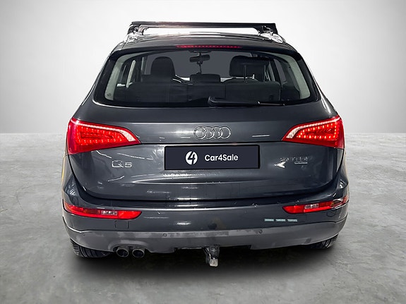 Audi Q5 4 of 24