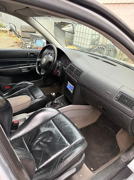 Volkswagen Golf IV 6 of 12