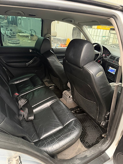Volkswagen Golf IV 7 of 12