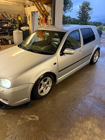 Volkswagen Golf IV 4 of 12