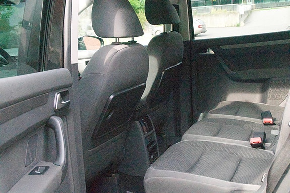 Volkswagen Touran 14 of 29