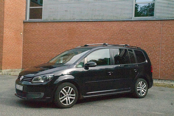 Volkswagen Touran 4 of 29