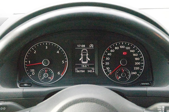 Volkswagen Touran 22 of 29