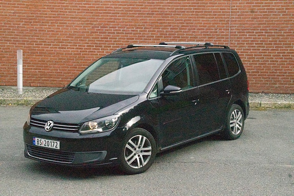 Volkswagen Touran 3 of 29