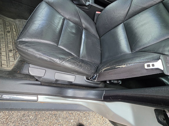 Volvo V70 23 of 30
