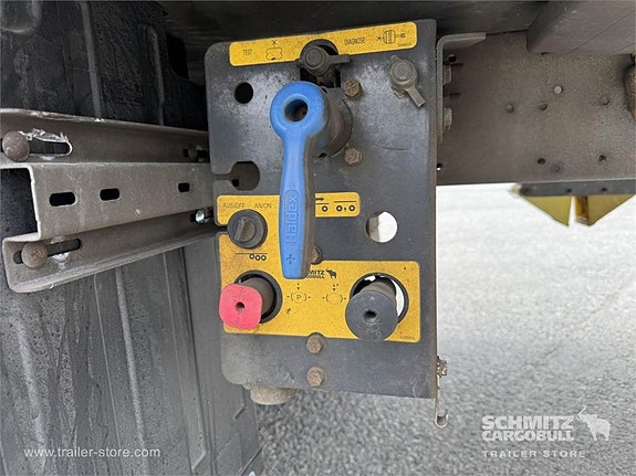 Schmitz Cargobull Reefer Multitemp 14 of 14