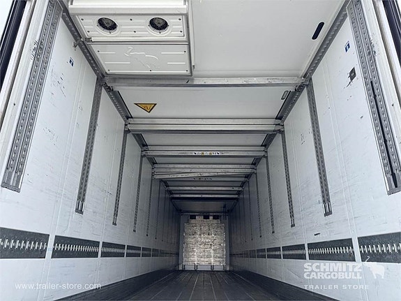 Schmitz Cargobull Reefer Multitemp 3 of 14