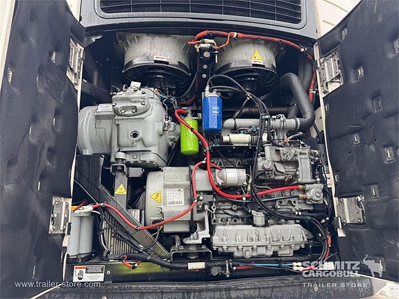 Schmitz Cargobull Reefer Multitemp 13 of 14