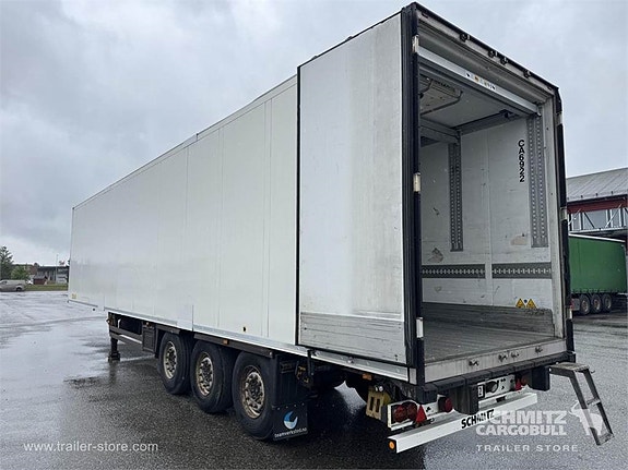 Schmitz Cargobull Reefer Multitemp 6 of 14