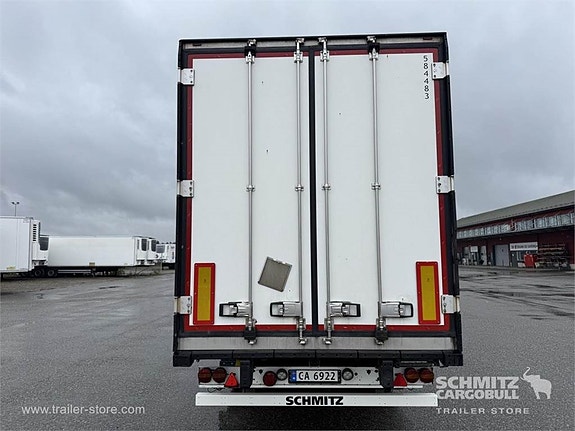 Schmitz Cargobull Reefer Multitemp 7 of 14