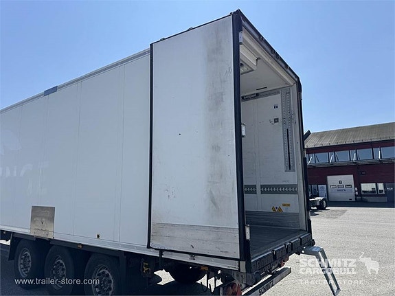 Schmitz Cargobull Reefer Multitemp 6 of 14