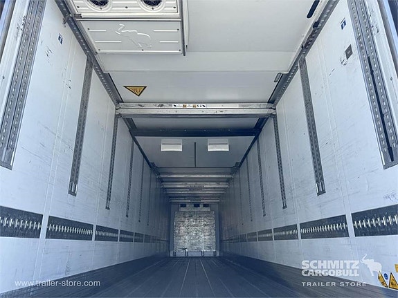 Schmitz Cargobull Reefer Multitemp 3 of 14