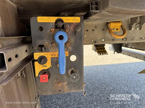 Schmitz Cargobull Reefer Multitemp 14 of 15