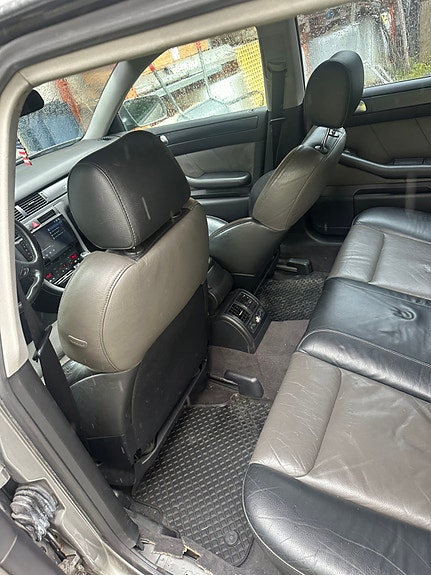 Audi A6 allroad 17 of 18