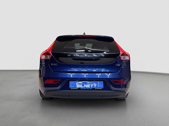 Volvo V40 5 of 30