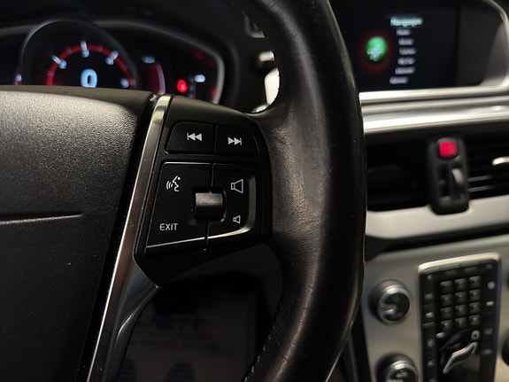 Volvo V40 21 of 30