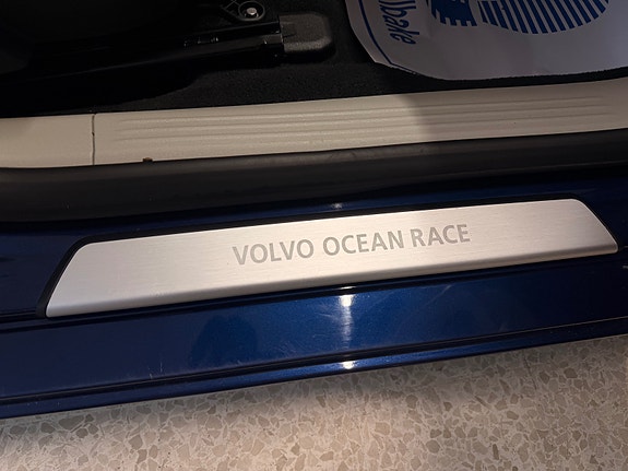 Volvo V40 13 of 30