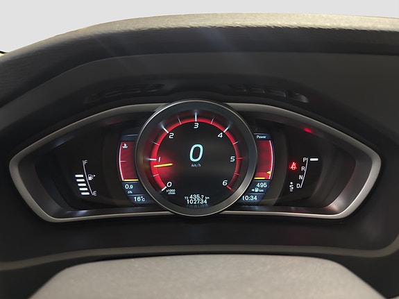 Volvo V40 20 of 30