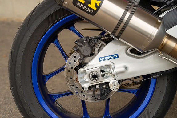 Yamaha YZF-R1M 17 of 30