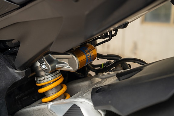 Yamaha YZF-R1M 13 of 30