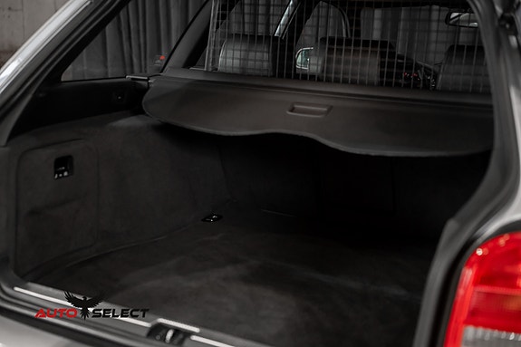 Audi RS4 11 of 30