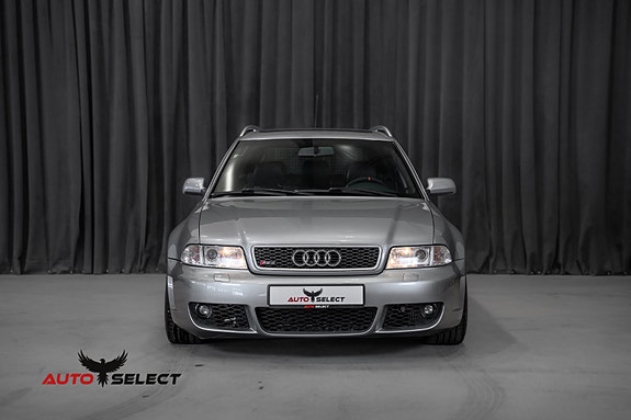Audi RS4 5 of 30