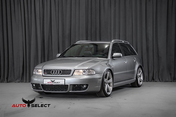 Audi RS4 6 of 30