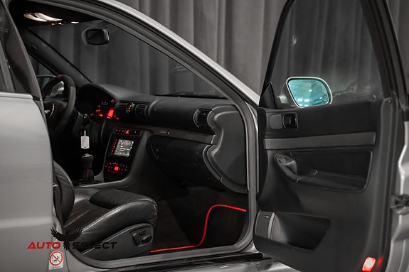 Audi RS4 19 of 30