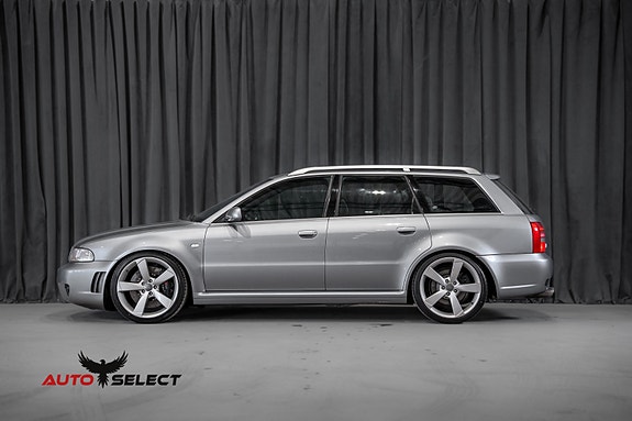 Audi RS4 8 of 30