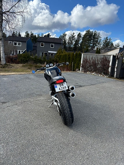 Ducati Monster S2R 5 of 15
