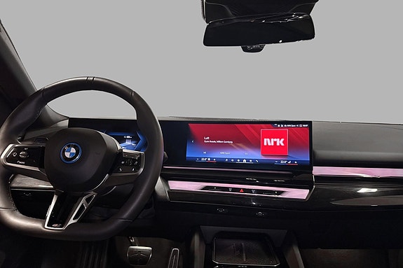 BMW i5 14 of 30