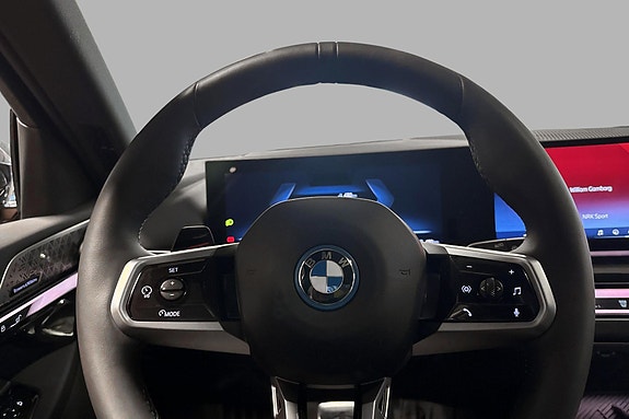 BMW i5 15 of 30