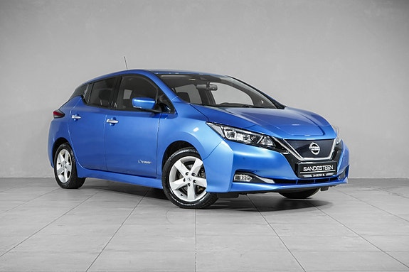 Nissan Leaf 3 of 23