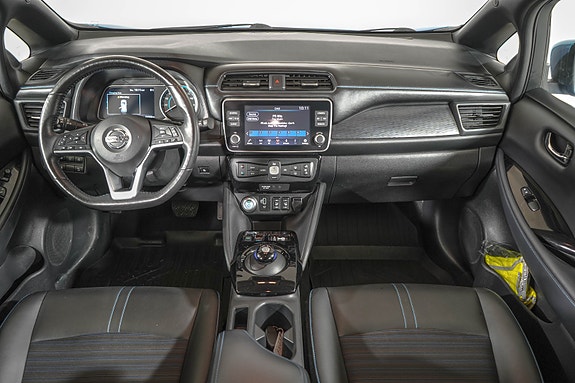 Nissan Leaf 12 of 23