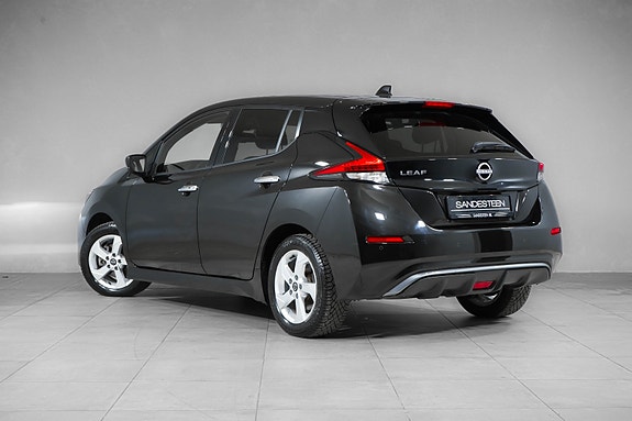 Nissan Leaf 5 of 22