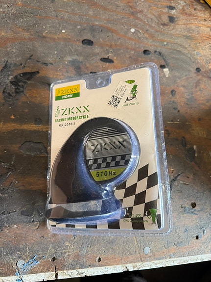 Suzuki GSX-R 750 27 of 28